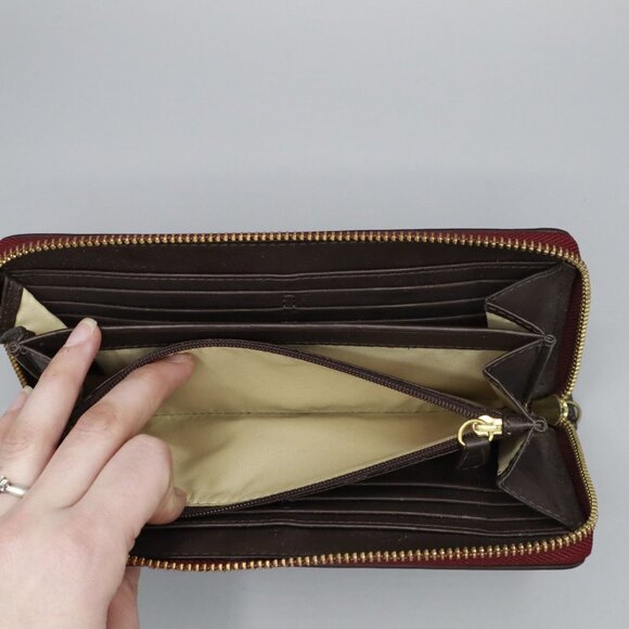 Coach Leather Zip Around Wallet Burgundy Classic Retro Timeless Old Money Preppy - Picture 5 of 15